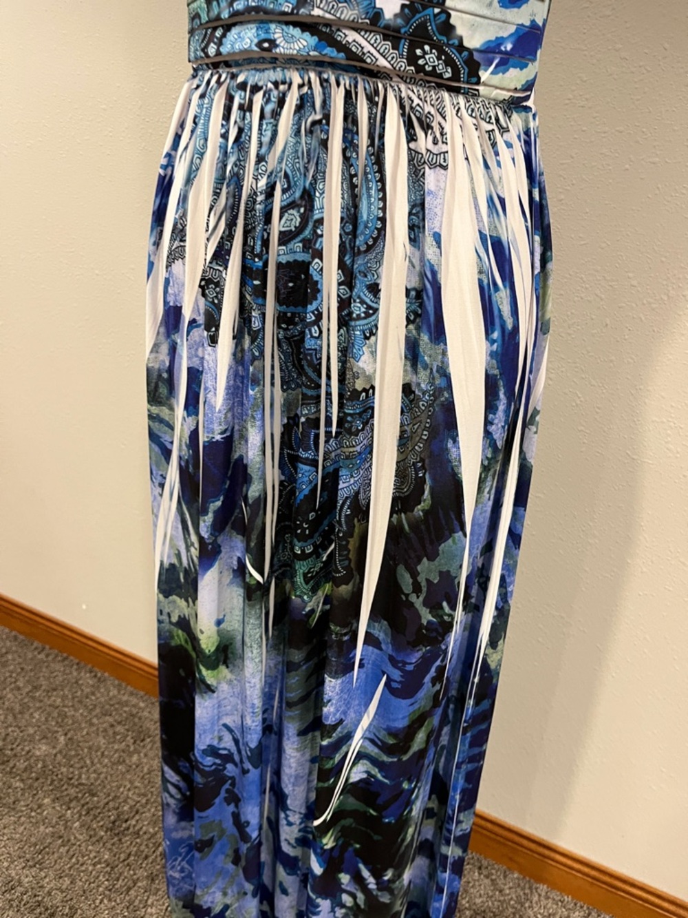 AB Studio Blue paisley print V-Neck Sleeveless Maxi Dress size 6 - Picture 3 of 12